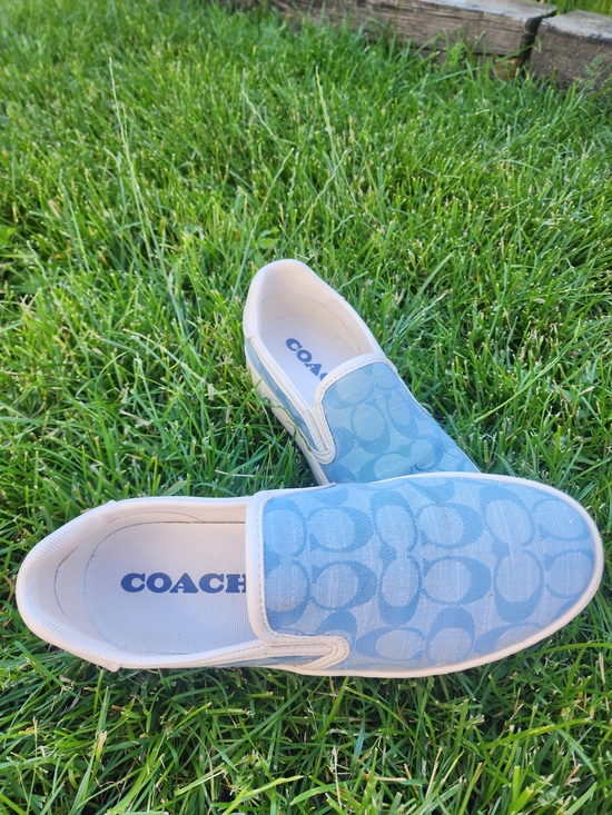 Coach Shoes - Coach Wells slip-on sneakers in a blue chambray signature jacquard fabric Sz6.5B